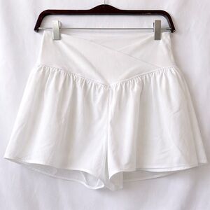 Aerie White Tennis Skort Built-In Shorts Flowy Athletic Size L